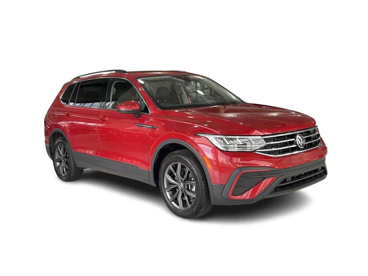 2022 Volkswagen Tiguan in Calgary, Alberta