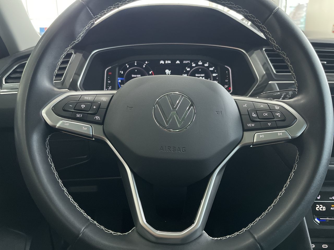 2022 Volkswagen Tiguan in Calgary, Alberta
