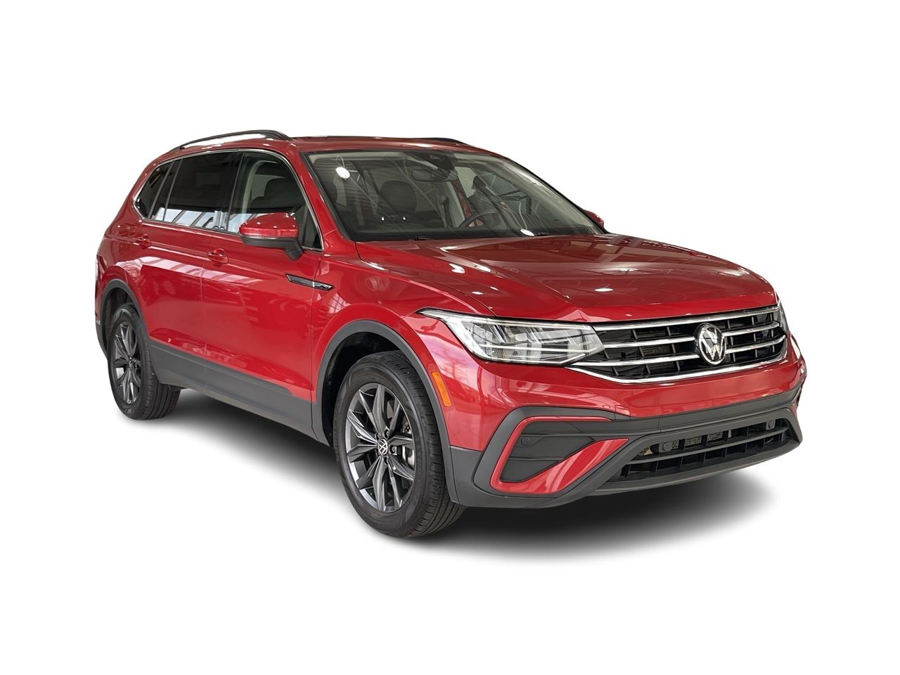 2022 Volkswagen Tiguan in Calgary, Alberta