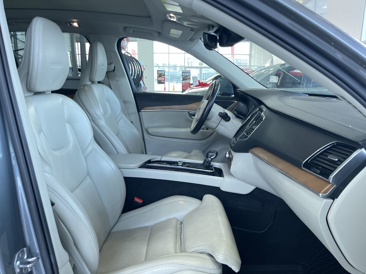2019 Volvo XC90 in Calgary, Alberta