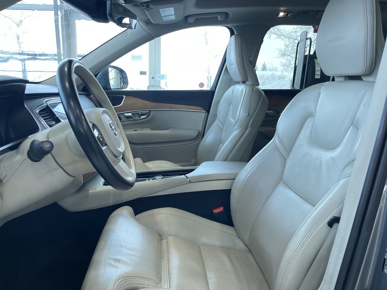2019 Volvo XC90 in Calgary, Alberta