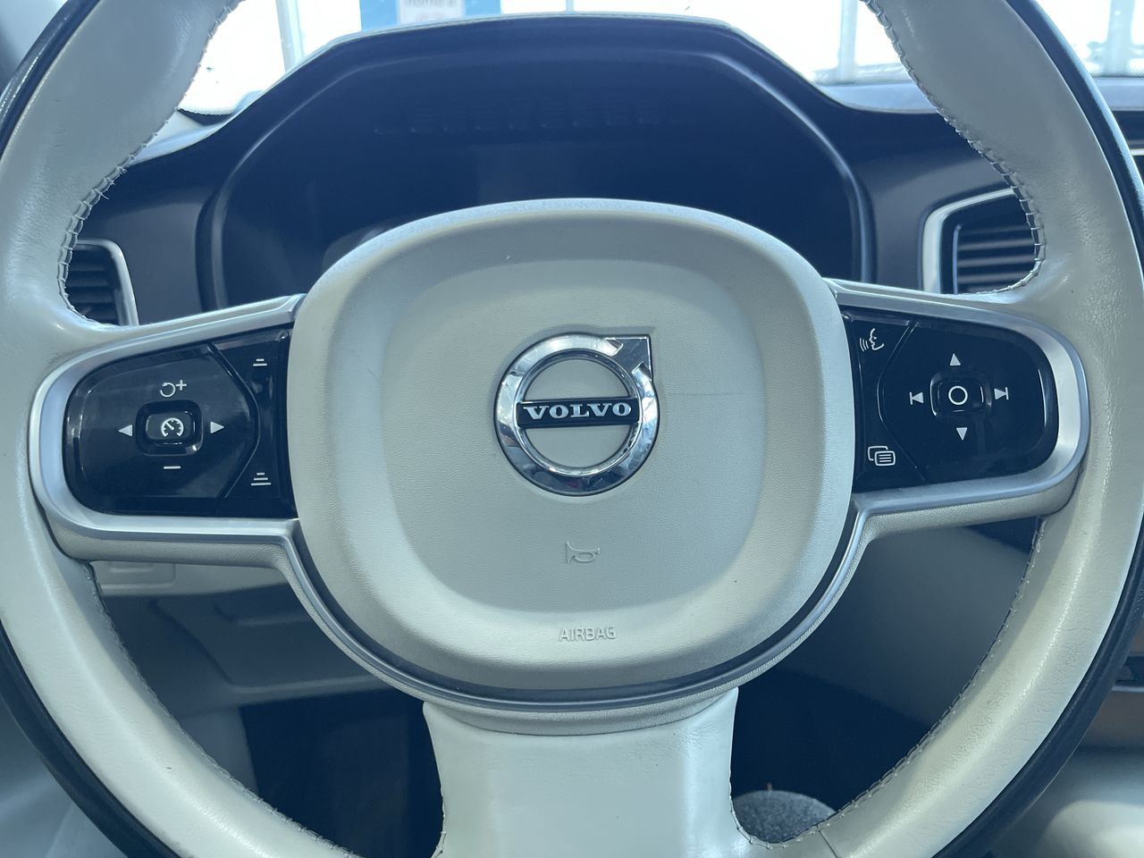 2019 Volvo XC90 in Calgary, Alberta