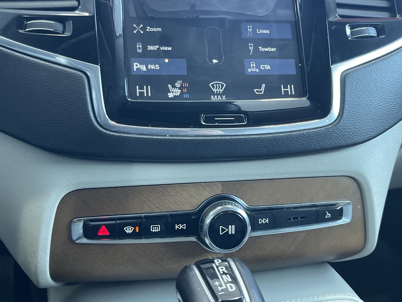 2019 Volvo XC90 in Calgary, Alberta