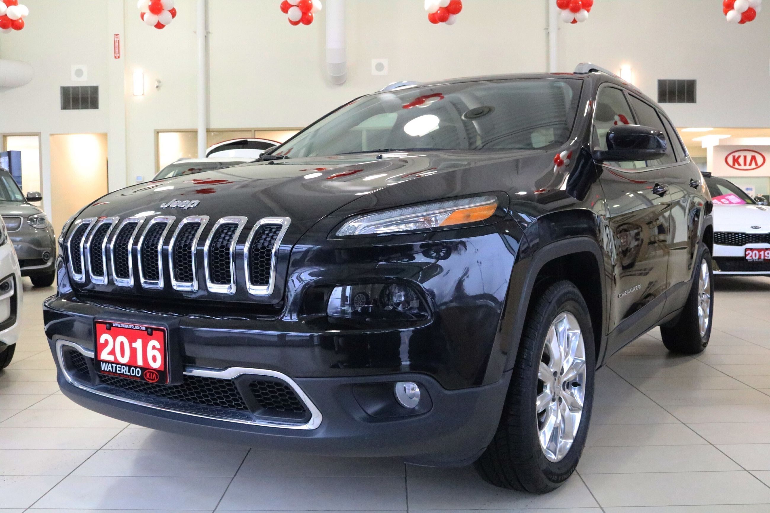 Used 2016 Jeep Cherokee 4x4 Limited for Sale 22989.0