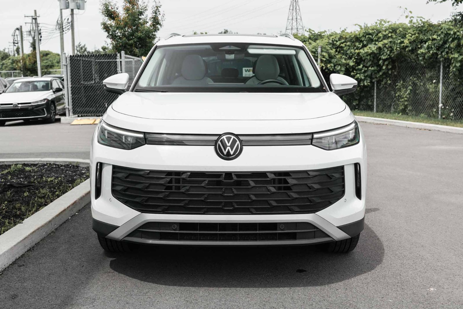 Photo 2025 Volkswagen Tiguan Comfortline #2