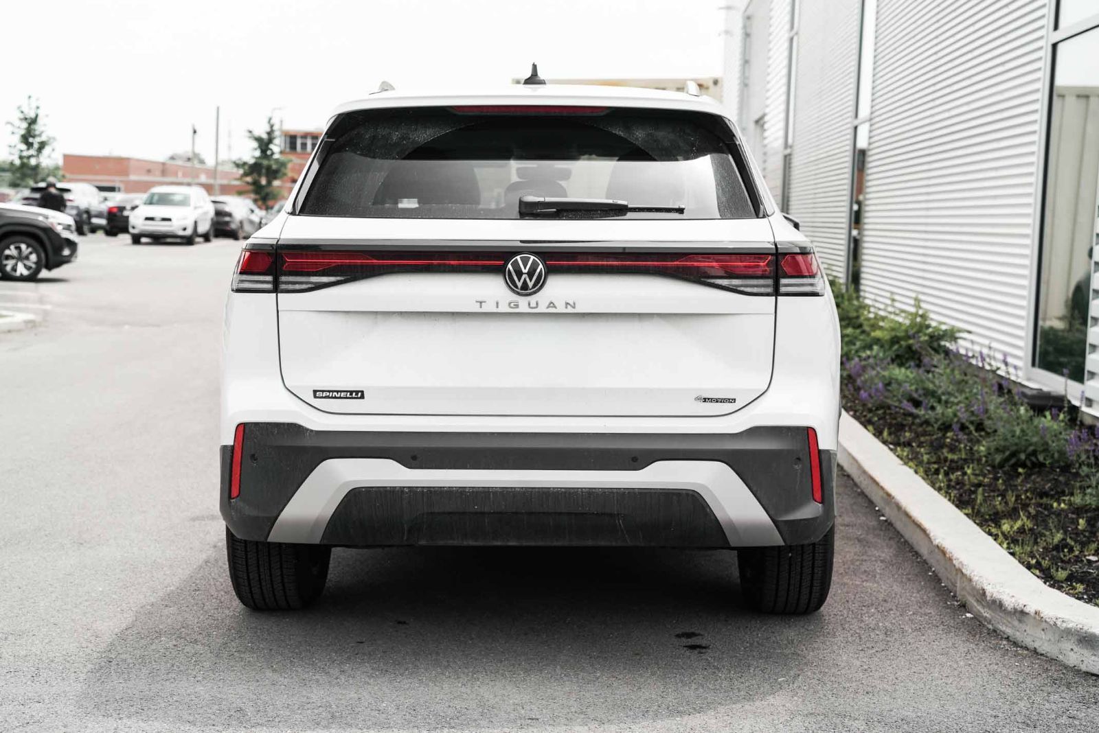 Photo 2025 Volkswagen Tiguan Comfortline #5