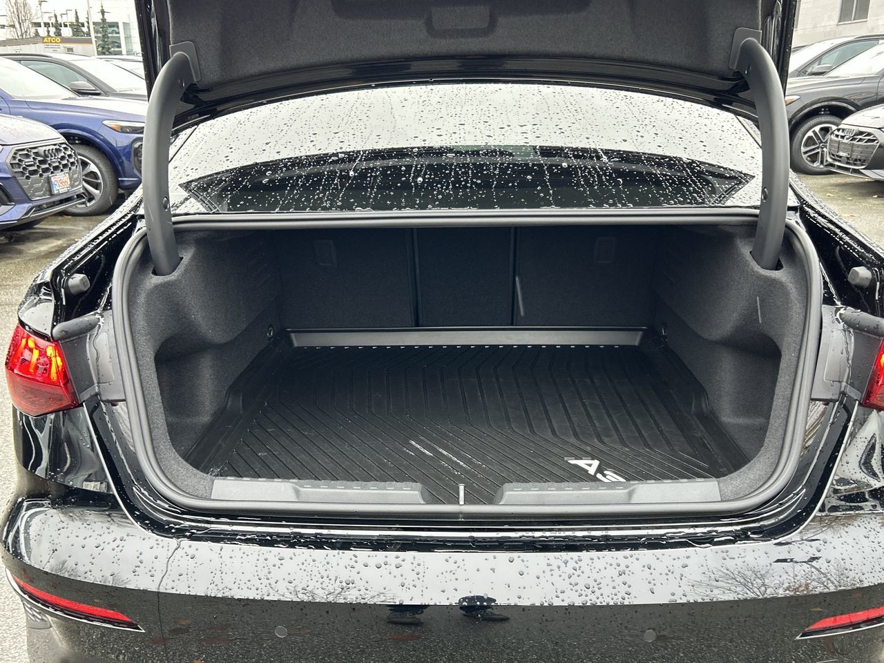 Audi A3 Sedan  2023 à North Vancouver, Colombie-Britannique