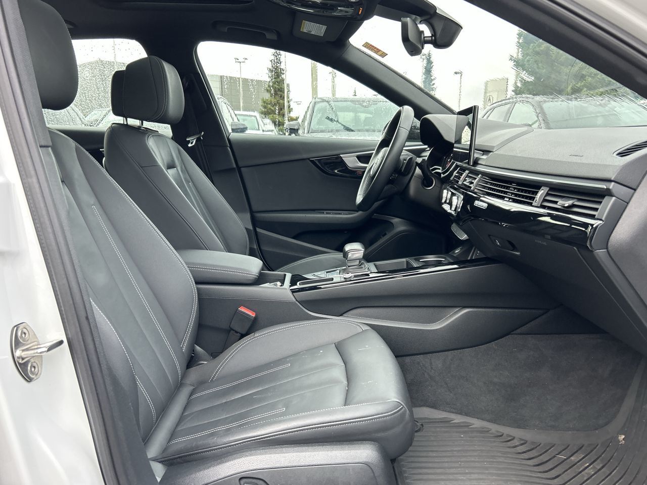 Audi A4 Sedan  2022 à North Vancouver, Colombie-Britannique