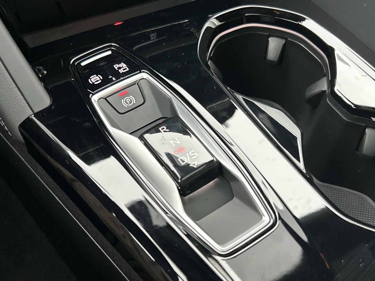 Audi All-New Q5 Sportback  2025 à North Vancouver, Colombie-Britannique