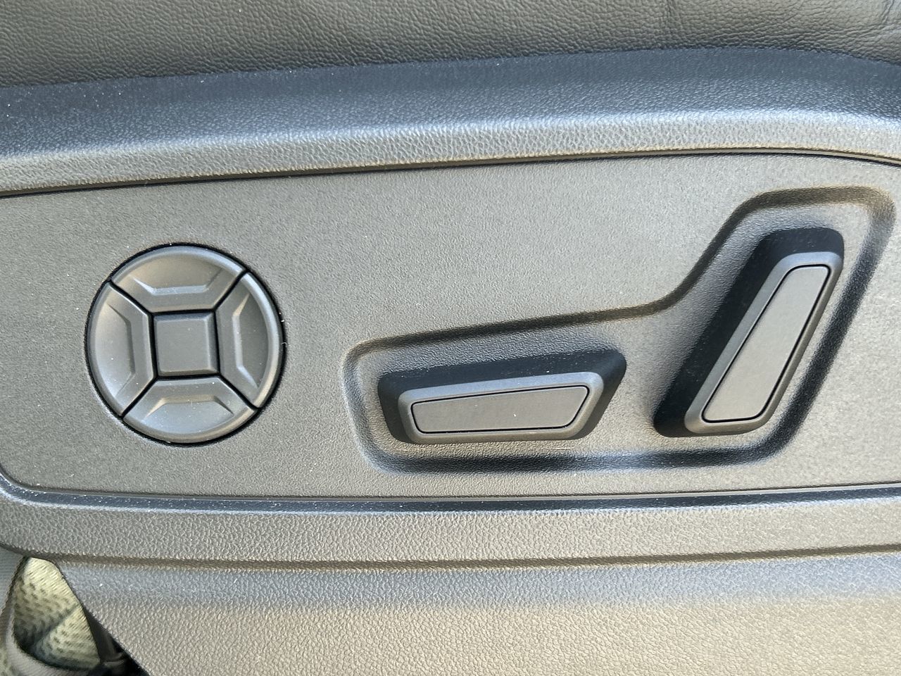 Audi All-New Q5  2025 à North Vancouver, Colombie-Britannique