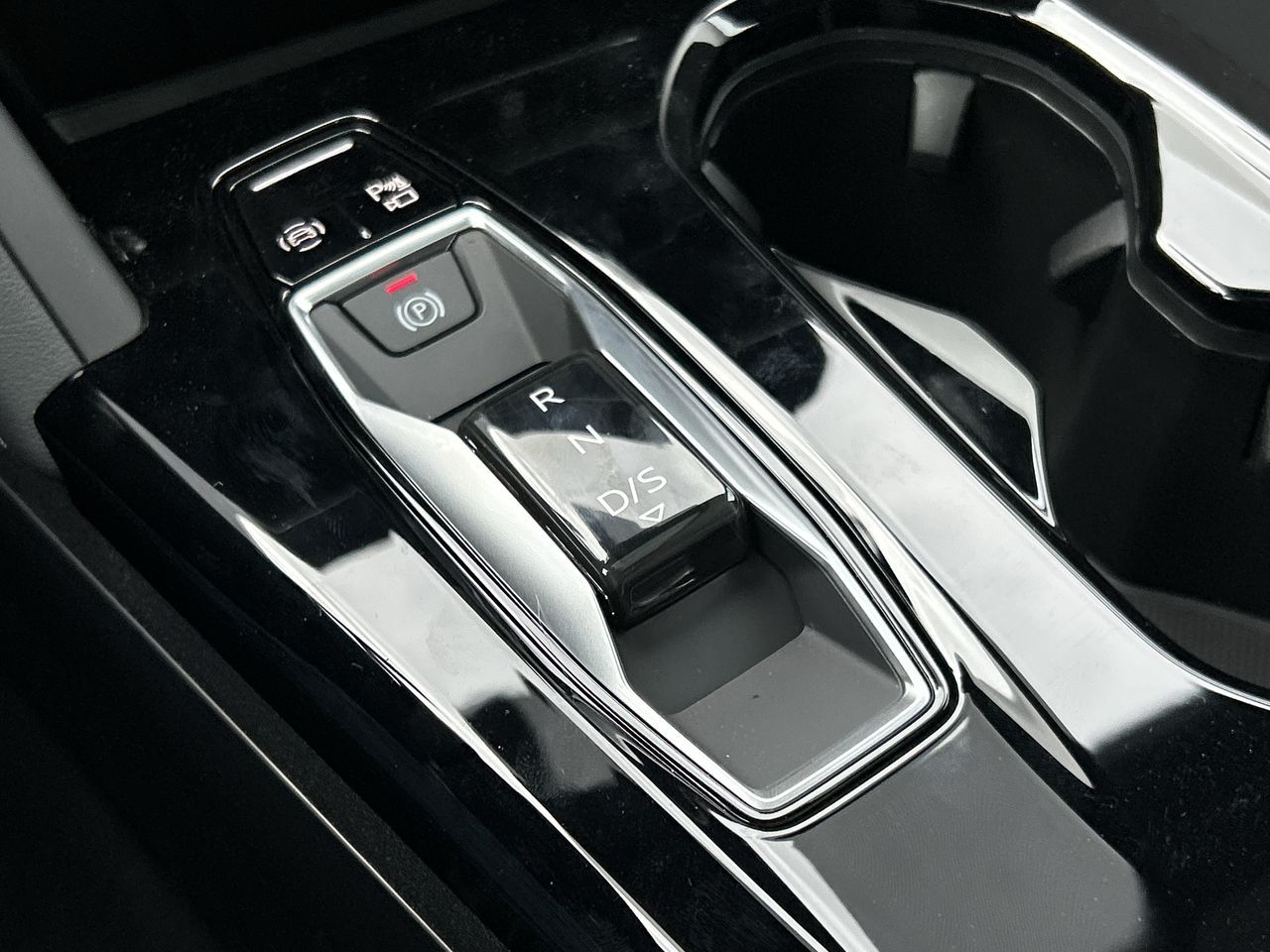 Audi All-New Q5  2025 à North Vancouver, Colombie-Britannique