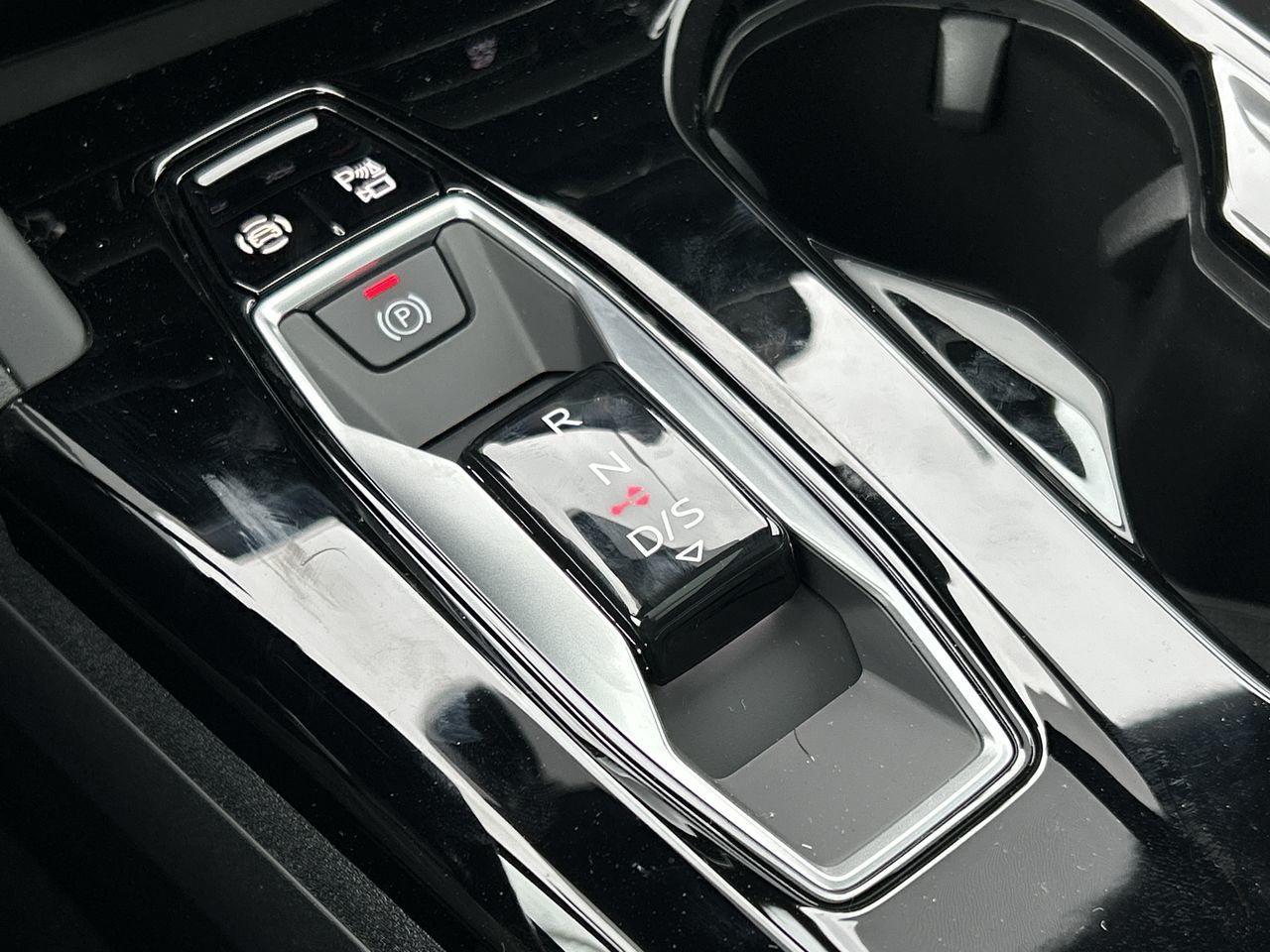 Audi All-New Q5  2025 à North Vancouver, Colombie-Britannique