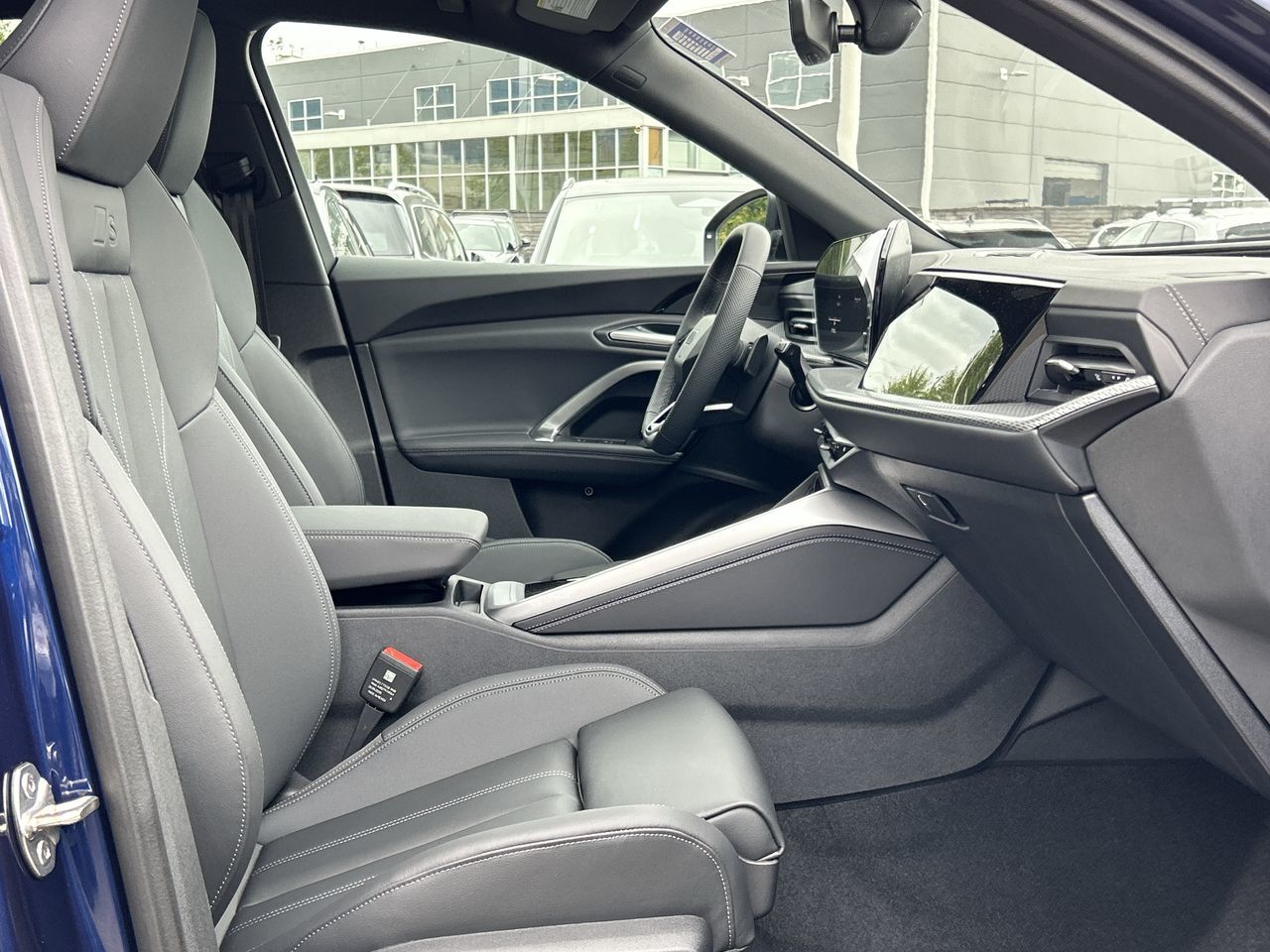 Audi All-New Q5  2025 à North Vancouver, Colombie-Britannique