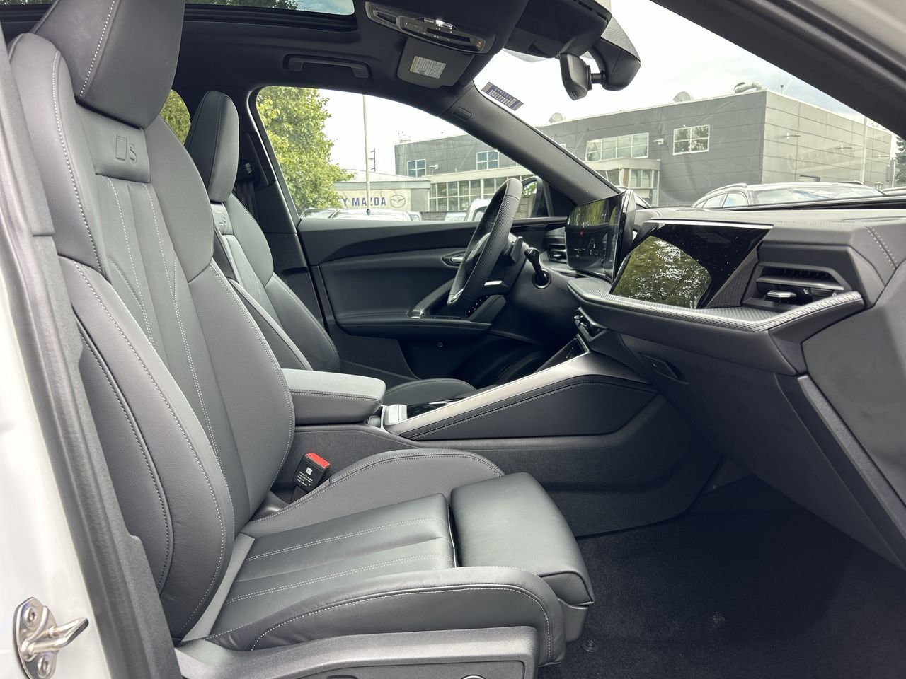 Audi All-New Q5  2025 à North Vancouver, Colombie-Britannique