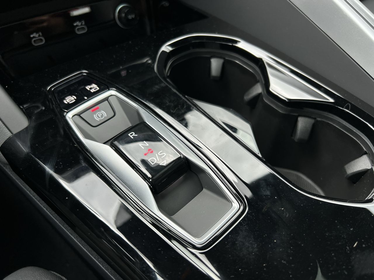 Audi All-New Q5  2025 à North Vancouver, Colombie-Britannique