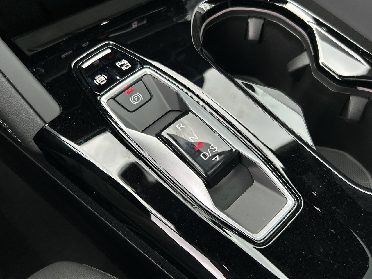 Audi All-New Q5  2025 à North Vancouver, Colombie-Britannique