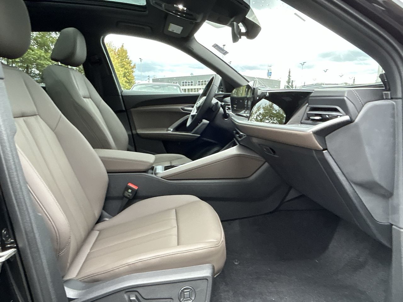 Audi All-New Q5  2025 à North Vancouver, Colombie-Britannique