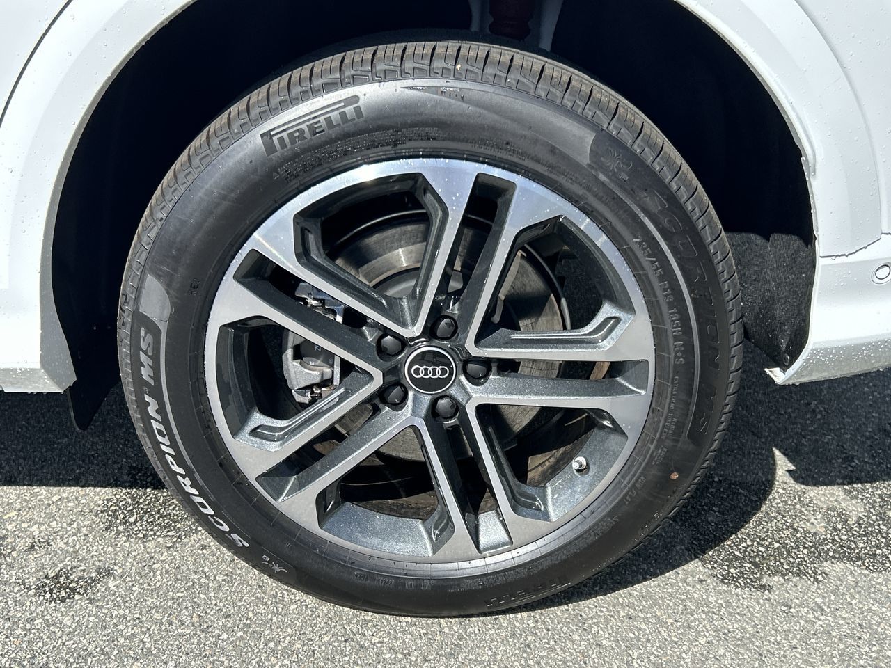 Audi All-New Q5  2025 à North Vancouver, Colombie-Britannique