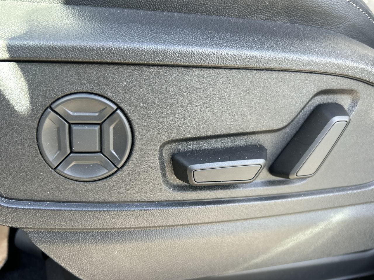 Audi All-New Q5  2025 à North Vancouver, Colombie-Britannique