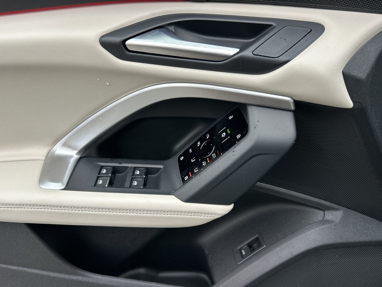 Audi All-New Q5  2025 à North Vancouver, Colombie-Britannique