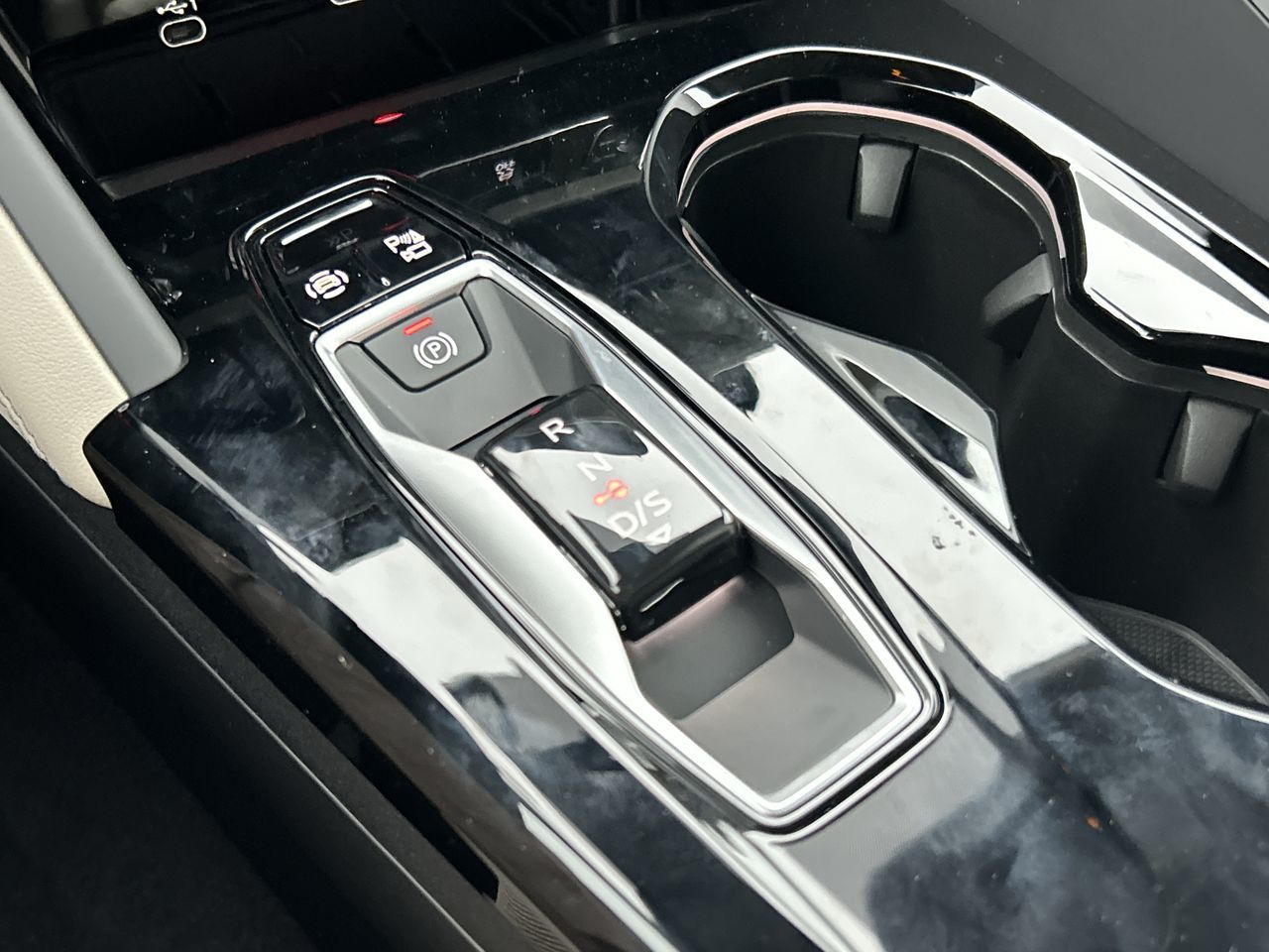 Audi All-New Q5  2025 à North Vancouver, Colombie-Britannique