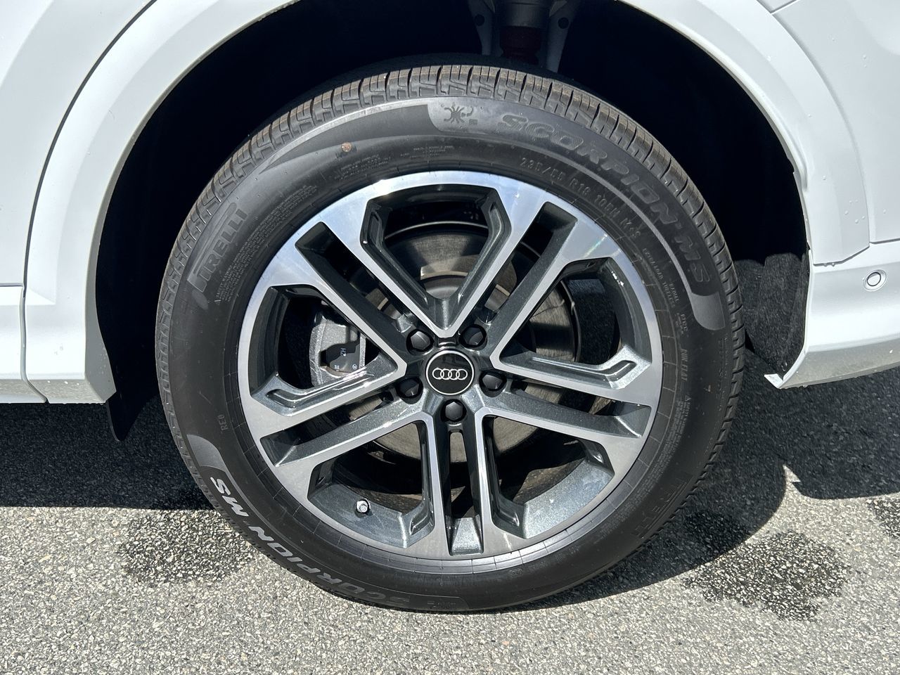 2025 Audi Q5 in North Vancouver, British Columbia