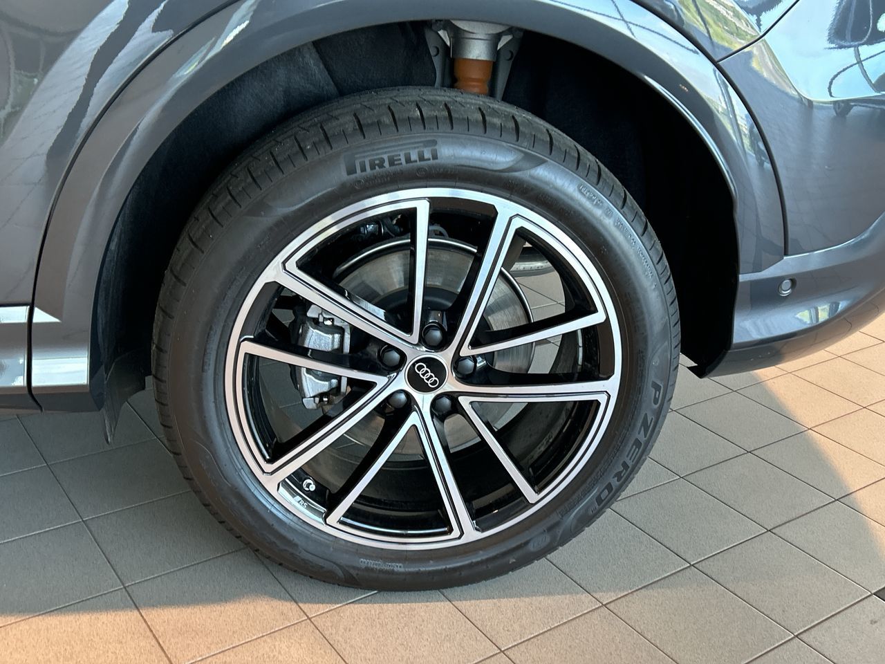 Audi All-New Q5  2025 à North Vancouver, Colombie-Britannique