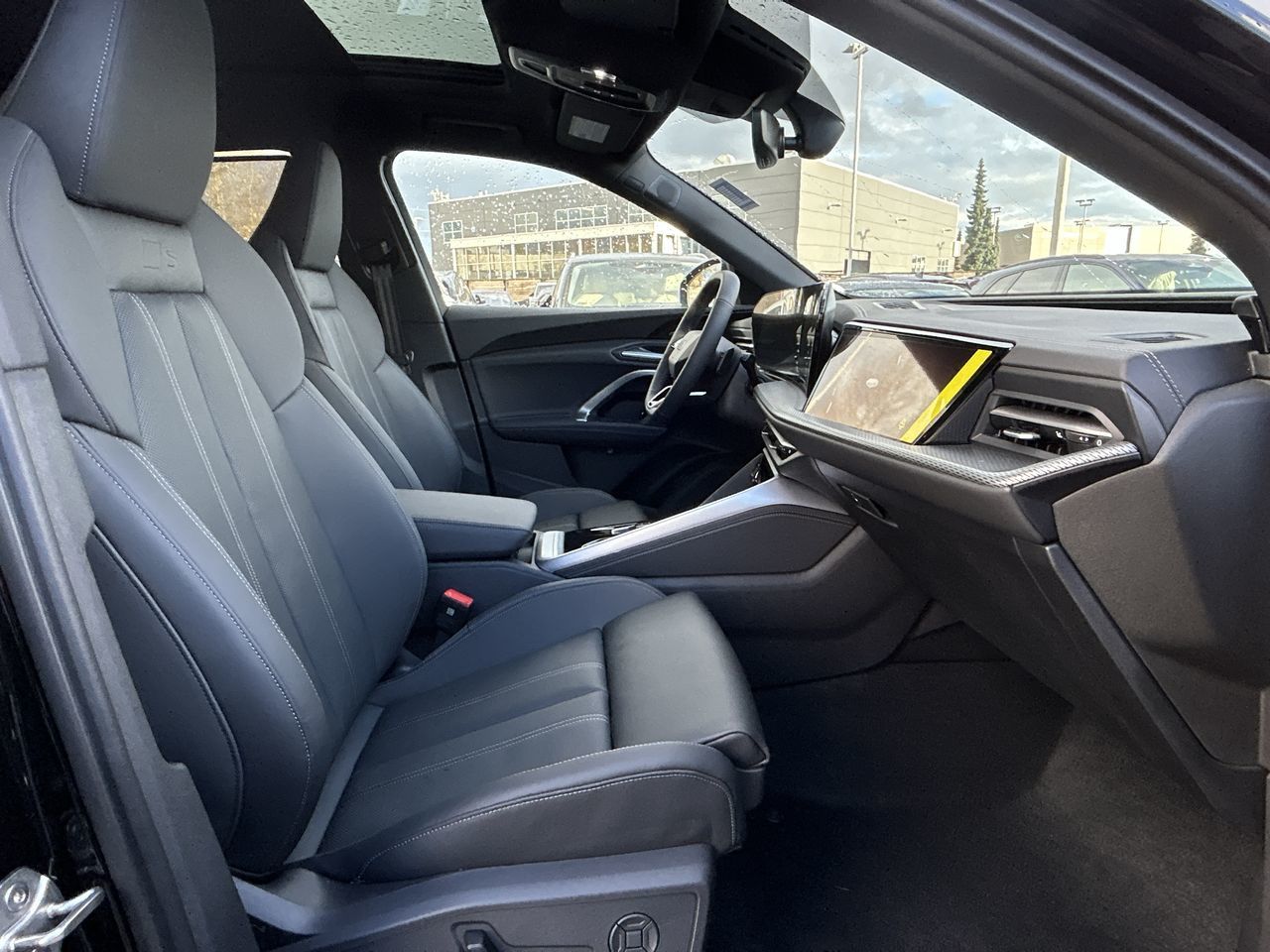 Audi All-New Q5  2025 à North Vancouver, Colombie-Britannique