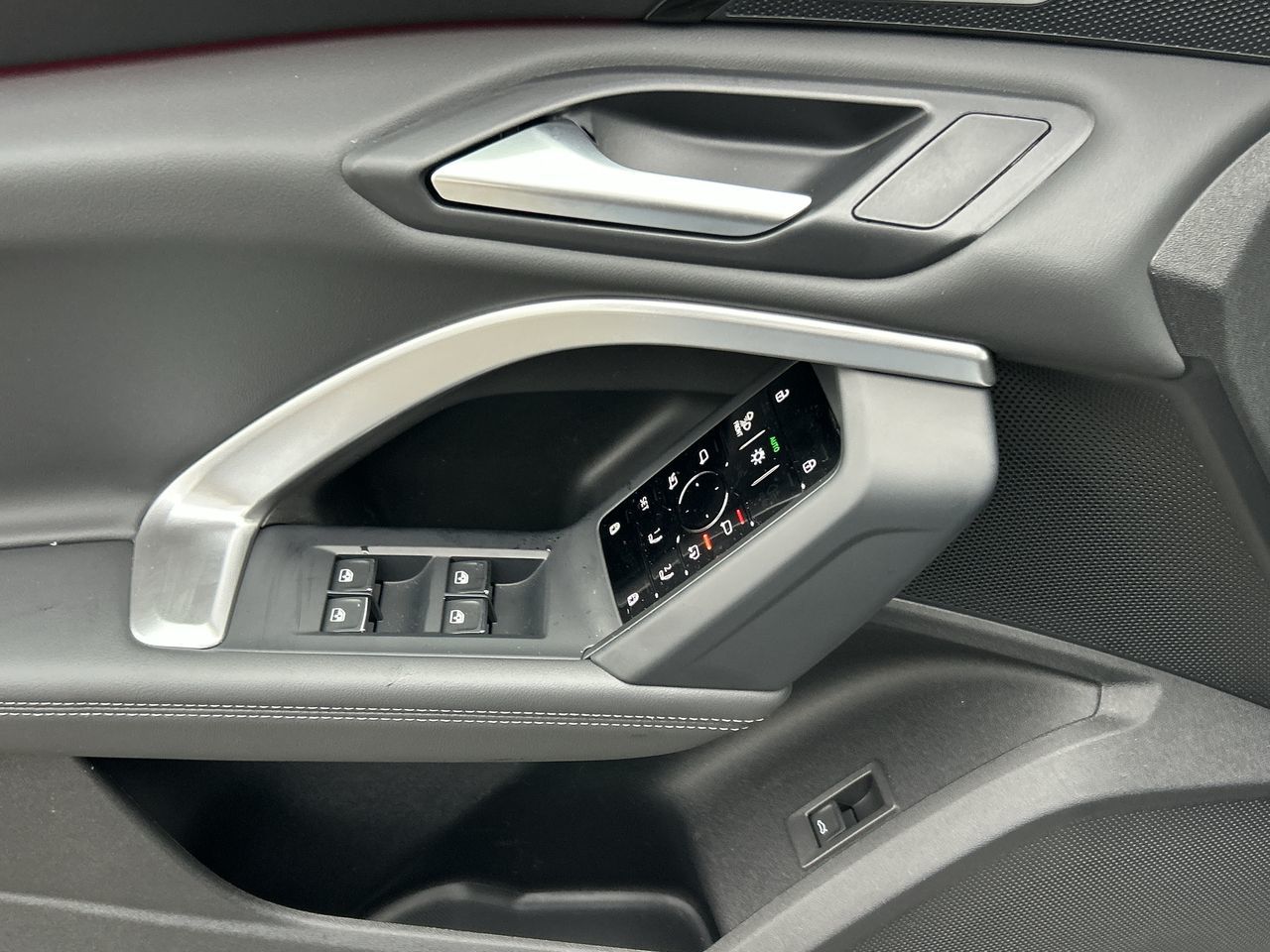 Audi All-New Q5  2025 à North Vancouver, Colombie-Britannique