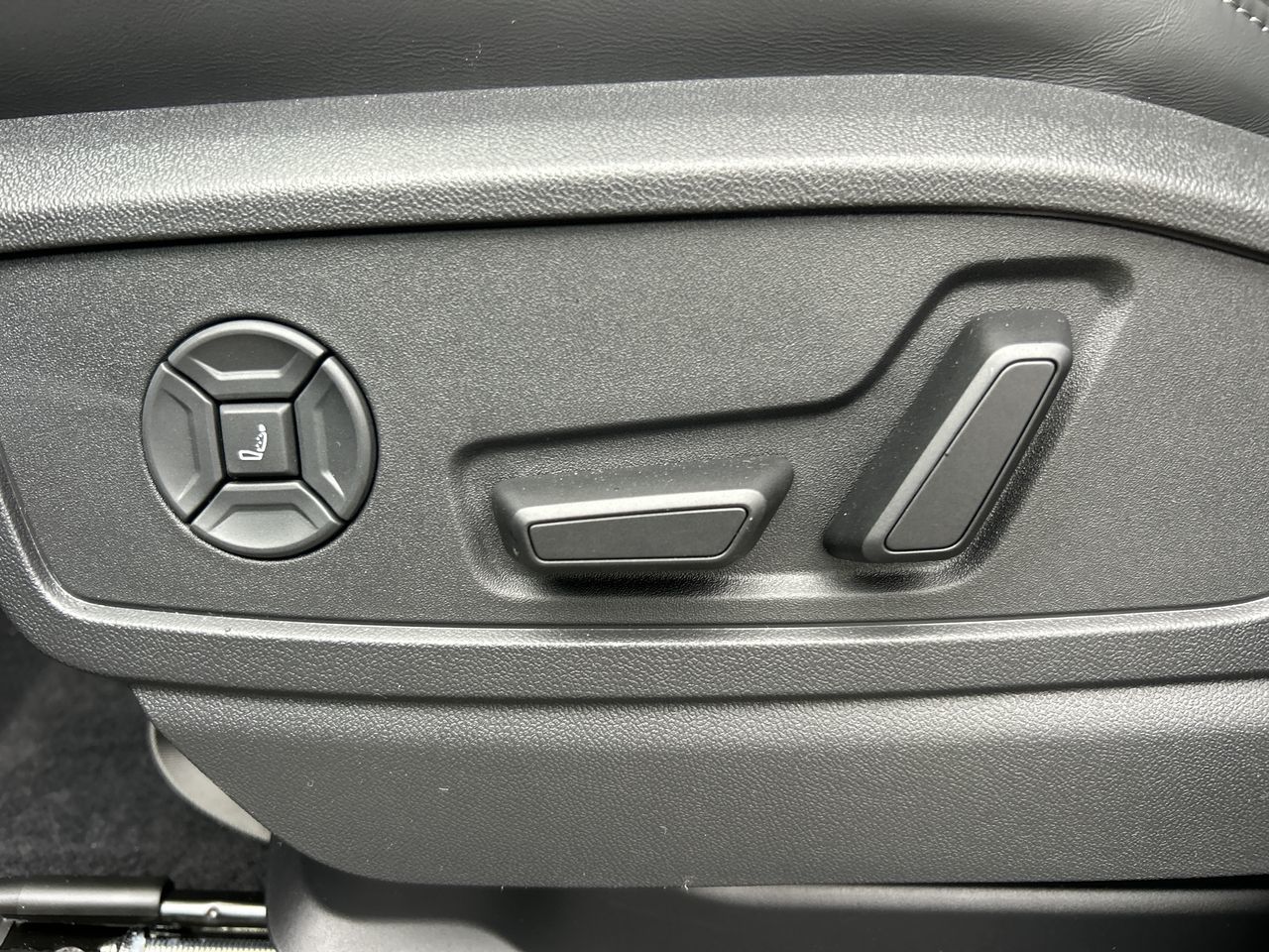 2025 Audi All-New SQ5 in North Vancouver, British Columbia