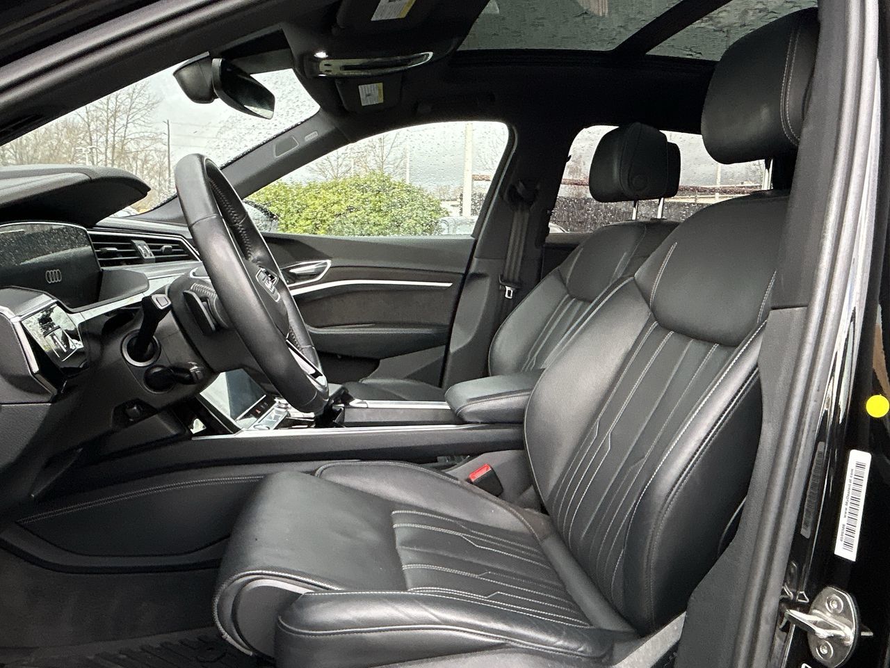 Audi e-tron  2019 à North Vancouver, Colombie-Britannique