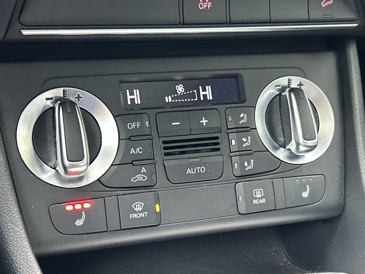 2015 Audi Q3 in North Vancouver, British Columbia