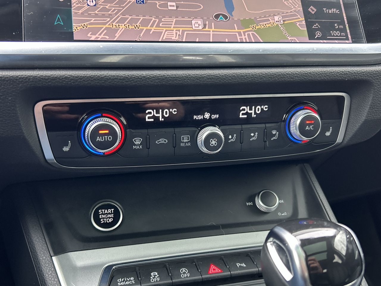 Audi Q3  2021 à North Vancouver, Colombie-Britannique