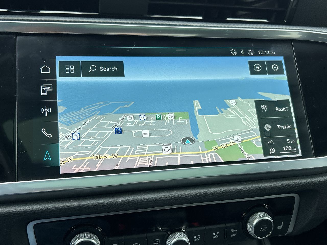 Audi Q3  2021 à North Vancouver, Colombie-Britannique