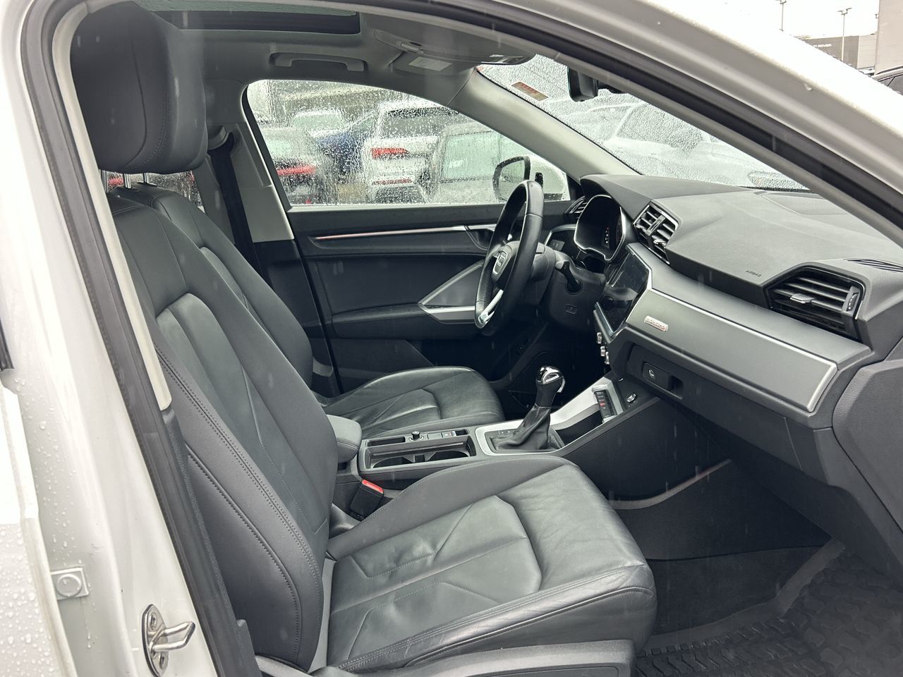 Audi Q3  2021 à North Vancouver, Colombie-Britannique