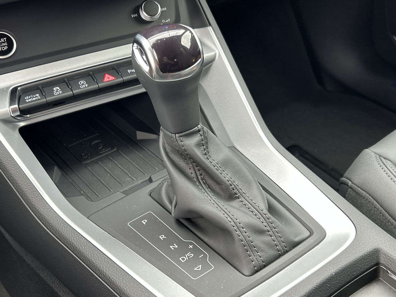 Audi Q3  2025 à North Vancouver, Colombie-Britannique