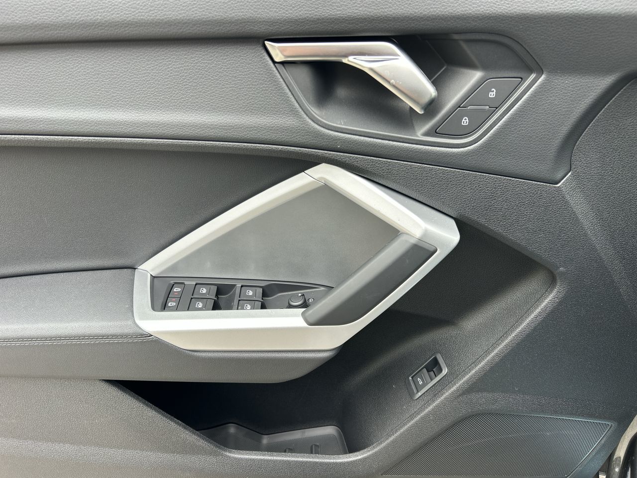 Audi Q3  2025 à North Vancouver, Colombie-Britannique