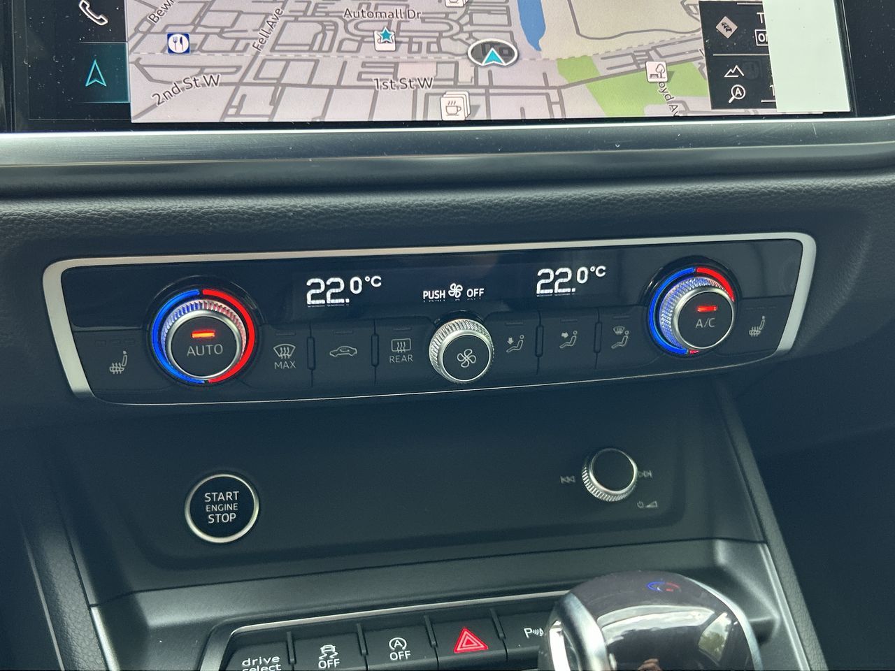 Audi Q3  2025 à North Vancouver, Colombie-Britannique