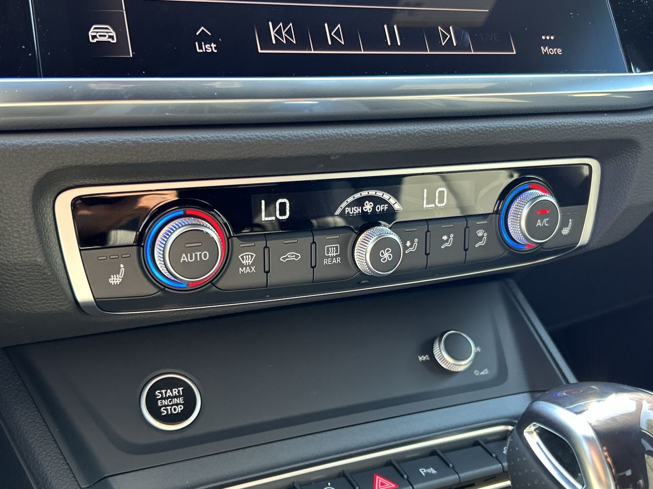 Audi Q3  2025 à North Vancouver, Colombie-Britannique