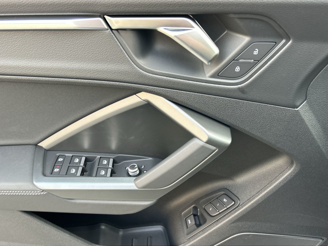 Audi Q3  2025 à North Vancouver, Colombie-Britannique