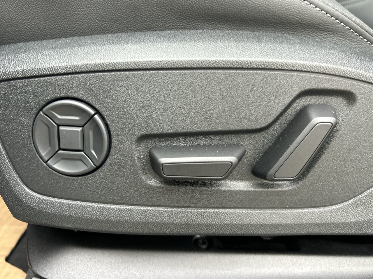 Audi Q3  2025 à North Vancouver, Colombie-Britannique