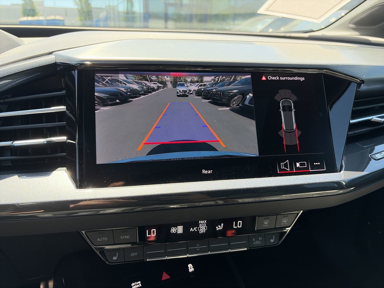 Audi Q4 e-tron  2023 à North Vancouver, Colombie-Britannique