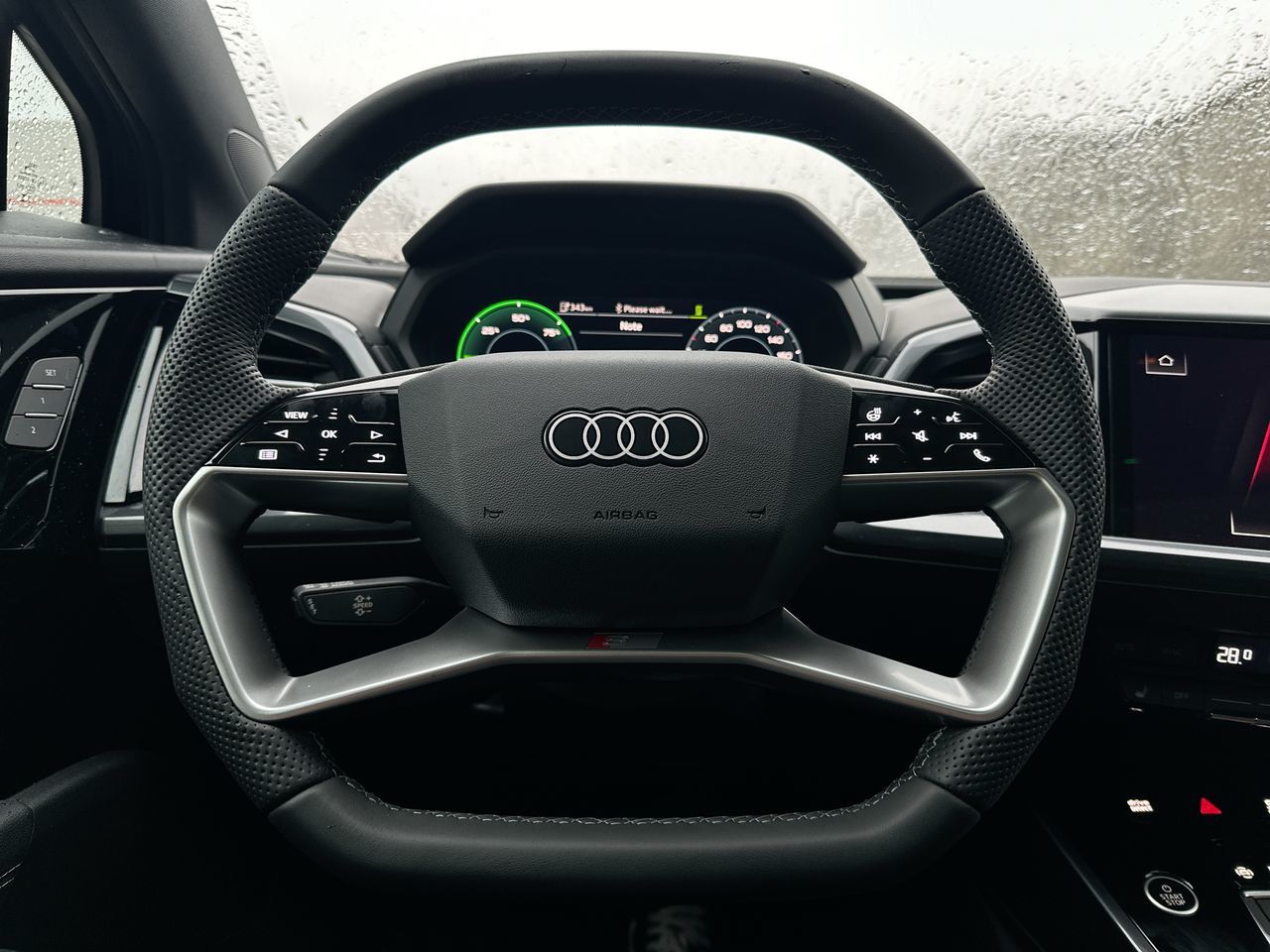 Audi Q4 e-tron  2025 à North Vancouver, Colombie-Britannique