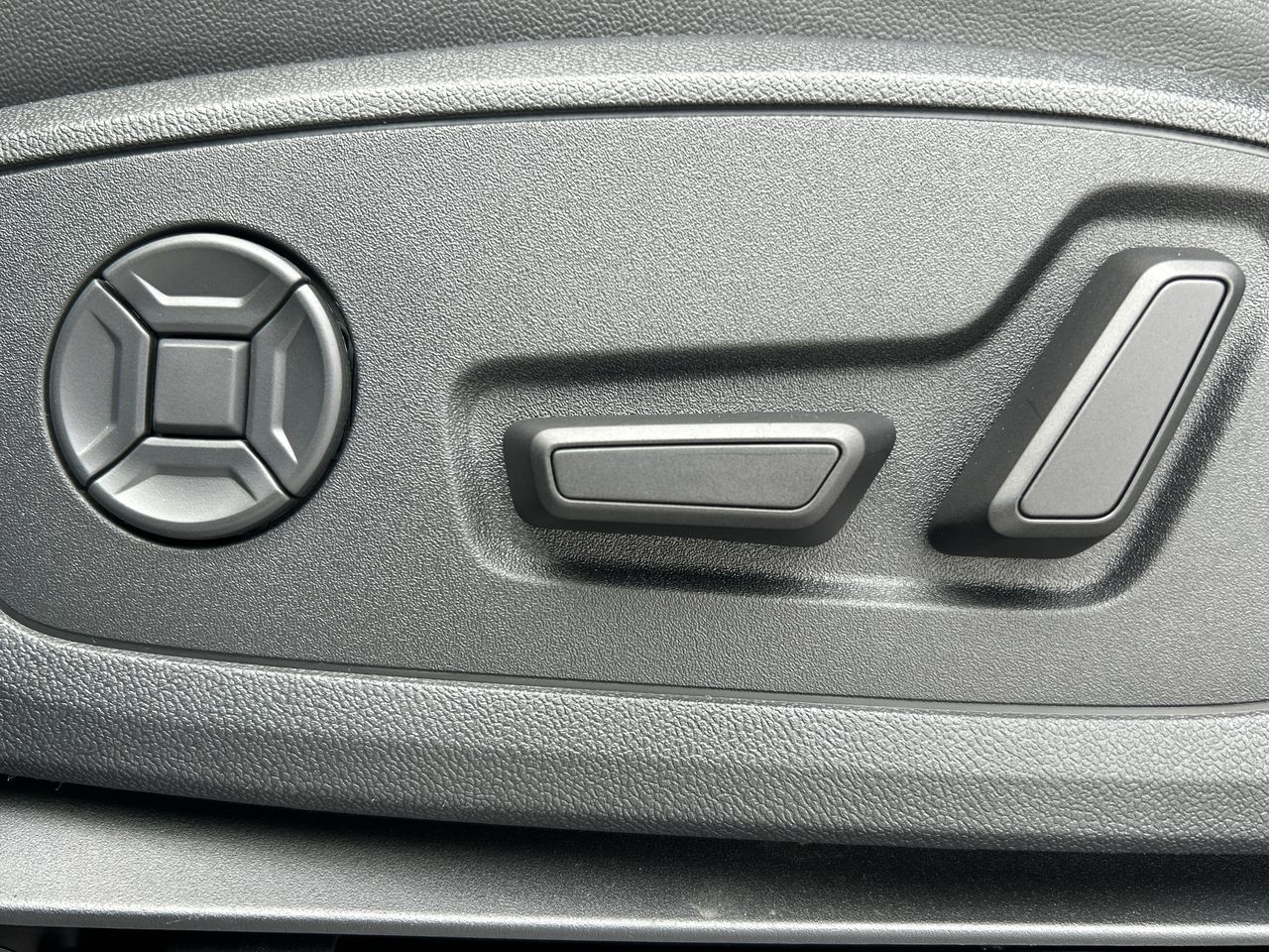 2025 Audi Q4 e-tron in North Vancouver, British Columbia