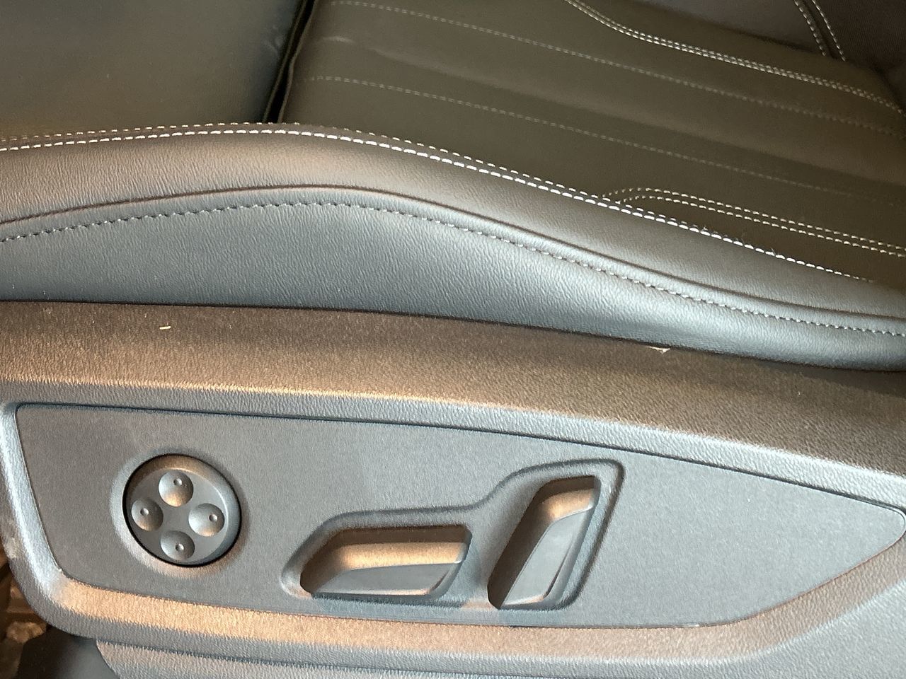 2025 Audi Q5 Sportback in North Vancouver, British Columbia