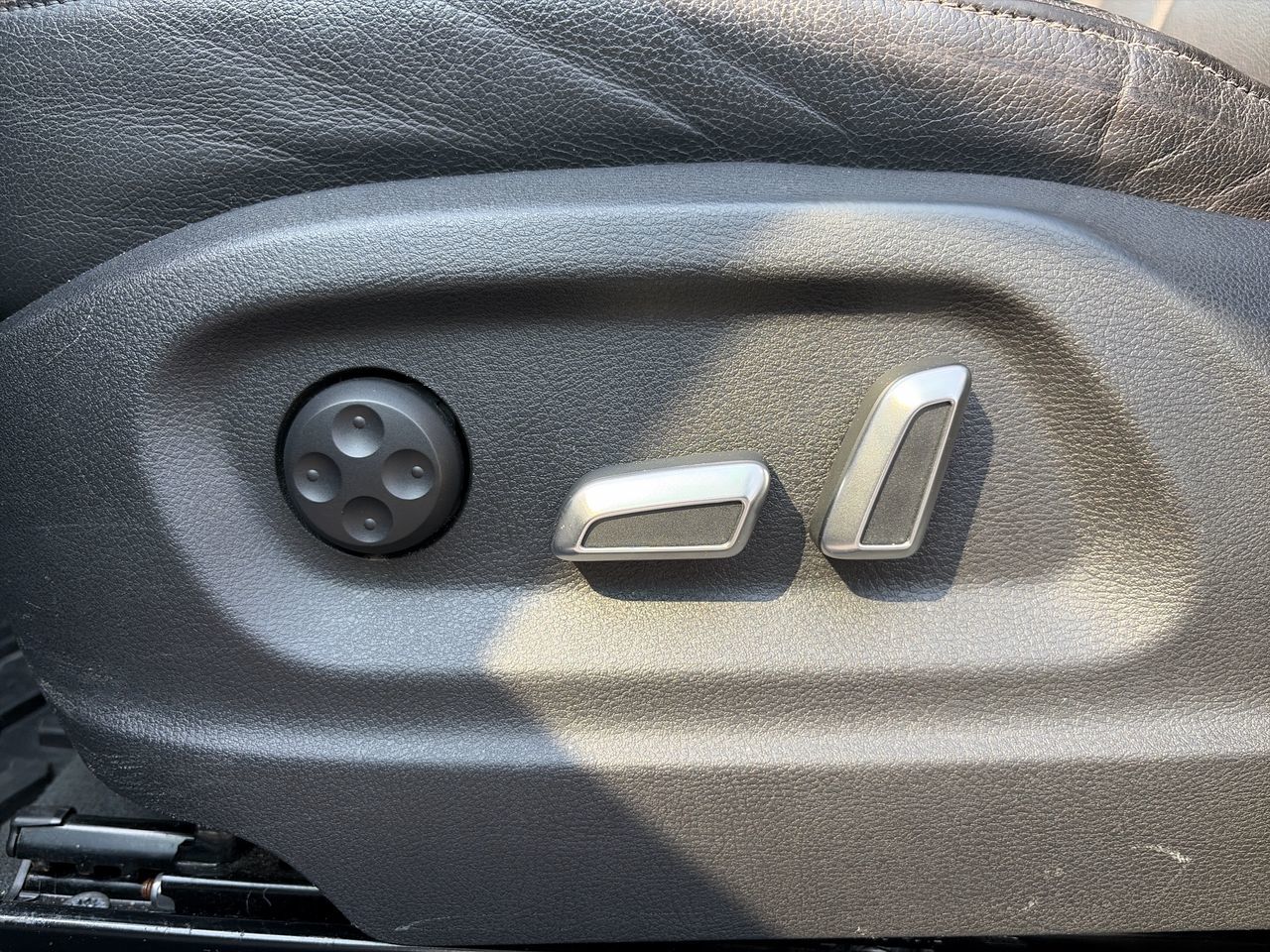 2013 Audi Q5 in North Vancouver, British Columbia