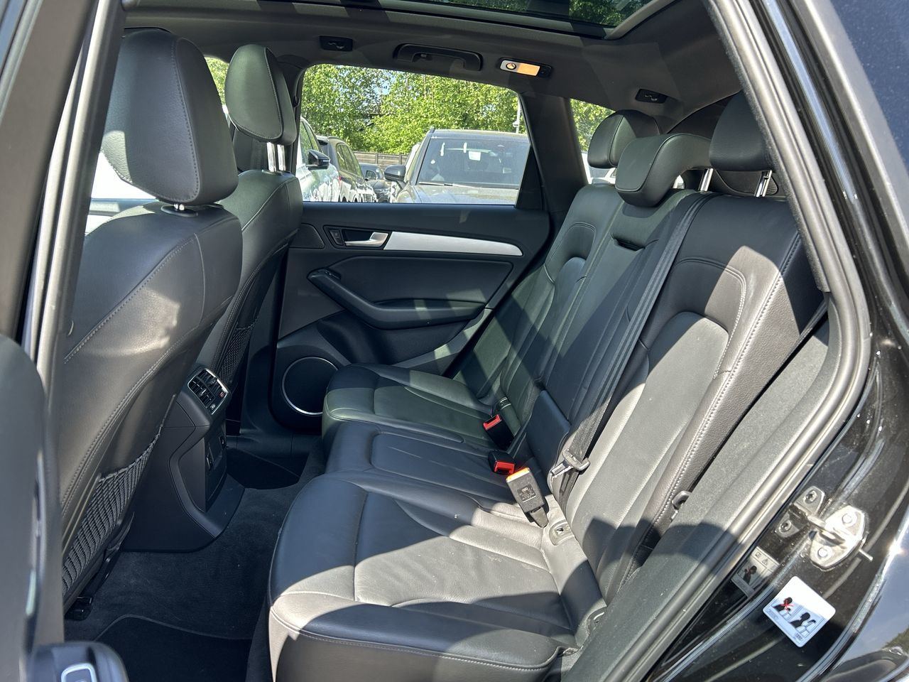 Audi Q5  2016 à North Vancouver, Colombie-Britannique