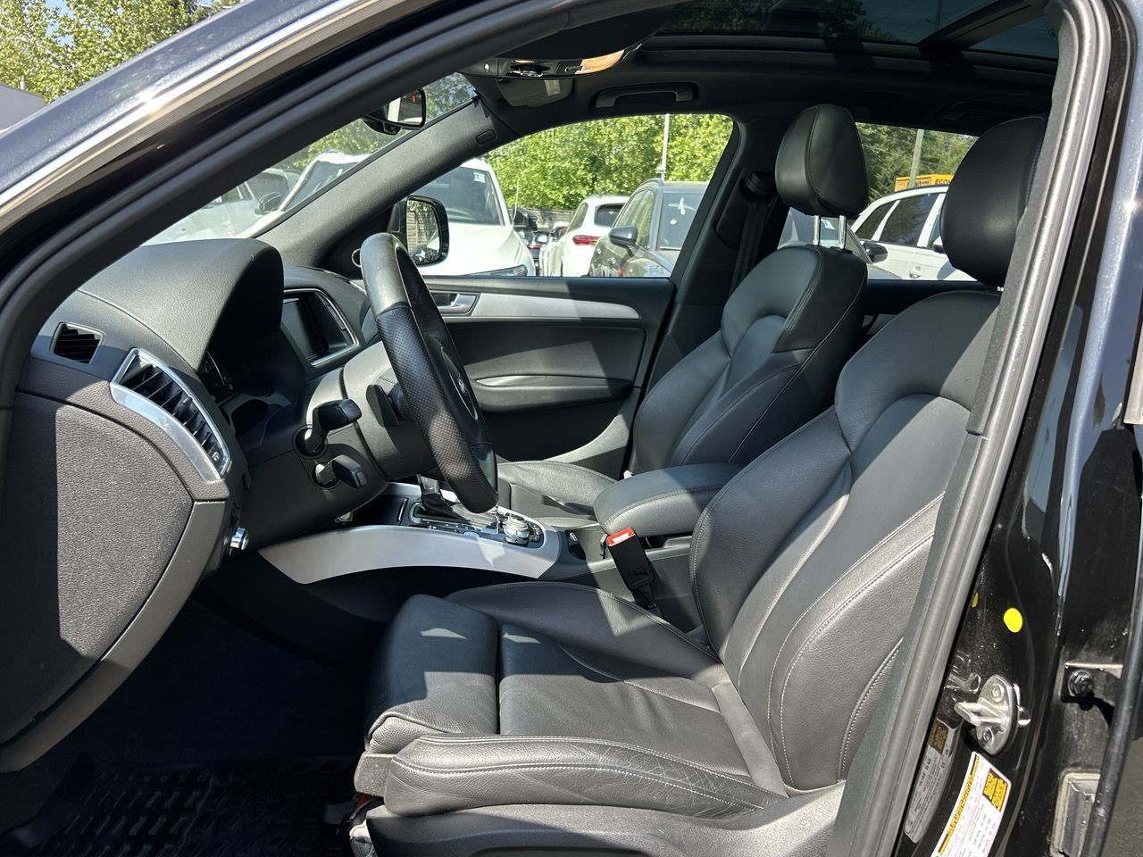 Audi Q5  2016 à North Vancouver, Colombie-Britannique