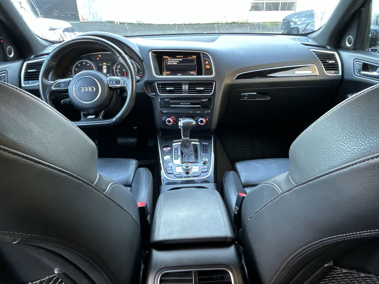 Audi Q5  2017 à North Vancouver, Colombie-Britannique