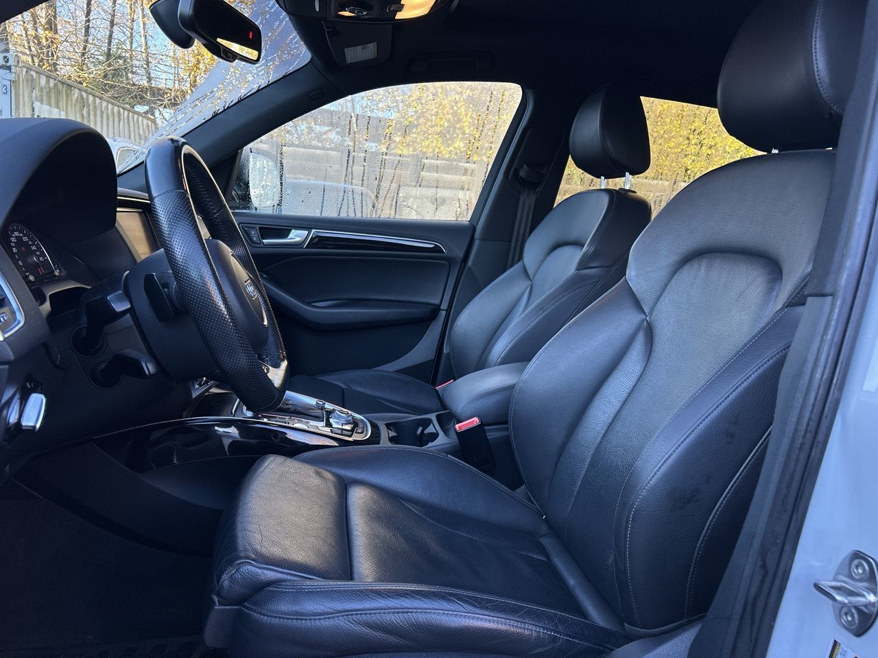 Audi Q5  2017 à North Vancouver, Colombie-Britannique